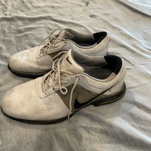 Men’s Nike Golf Shoes size 11